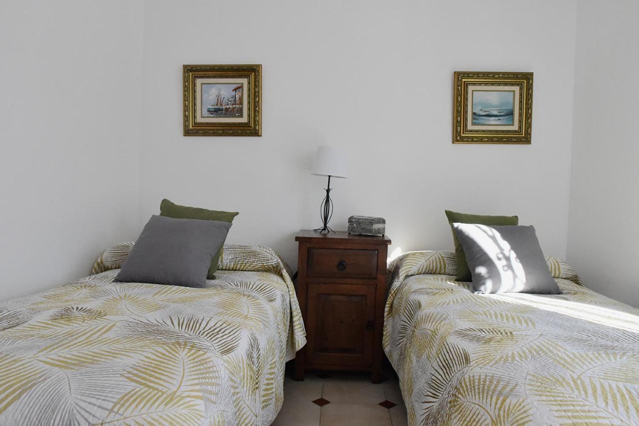 Room Martinez Sevilla Exterior foto