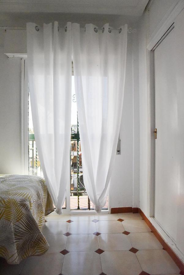 Room Martinez Sevilla Exterior foto